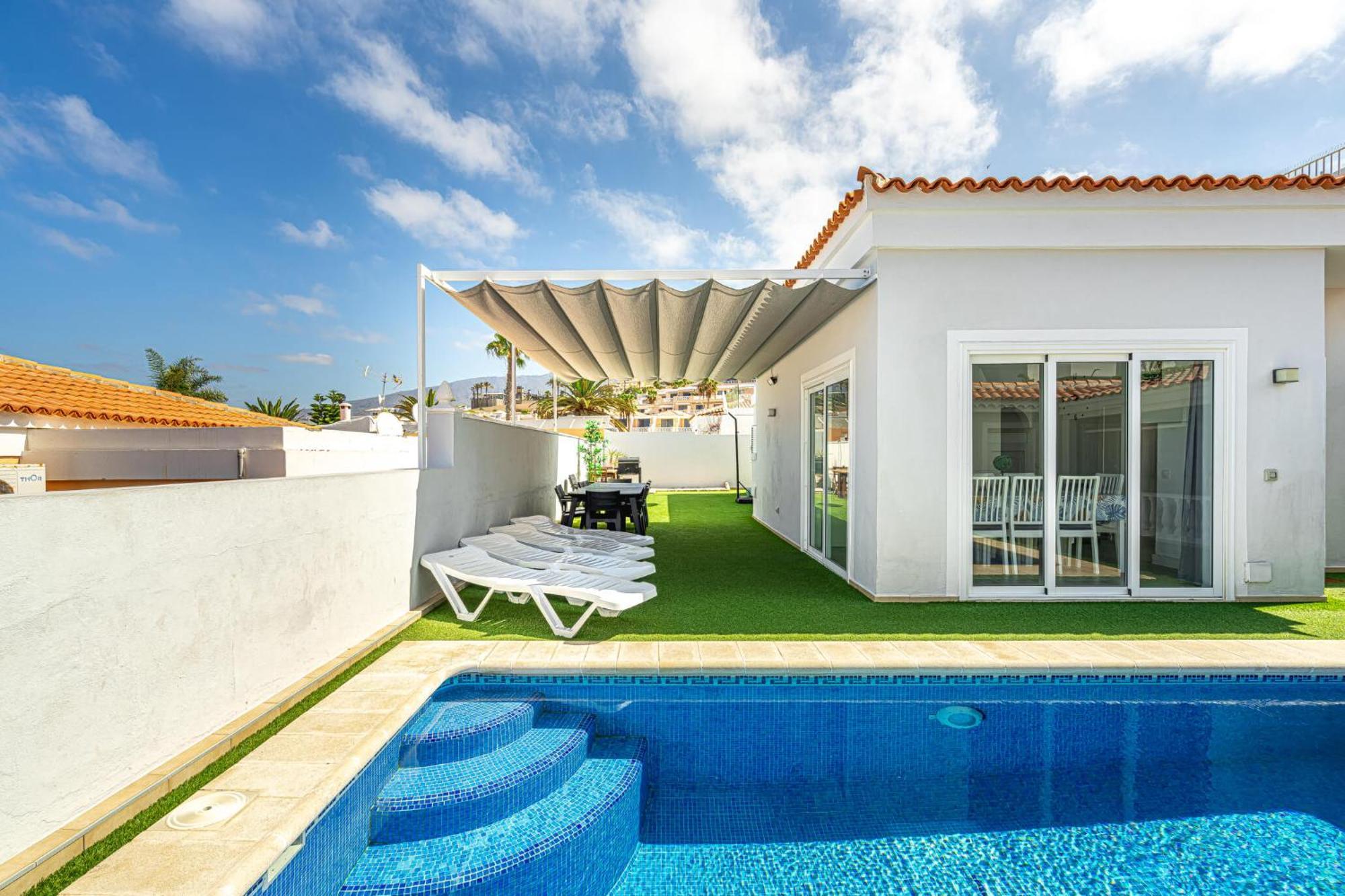 Villa Costa Adeje Bagian luar foto